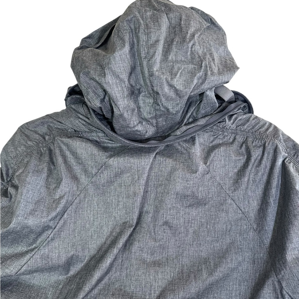 Fabletics Gray Hooded Windbreaker‎ Jacket – Size M, Pink Zip Accent - Picture 9 of 9